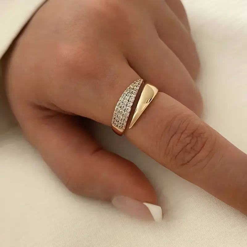 Adjustable Sparkle Ring – Multi-Row Statement Jewellery