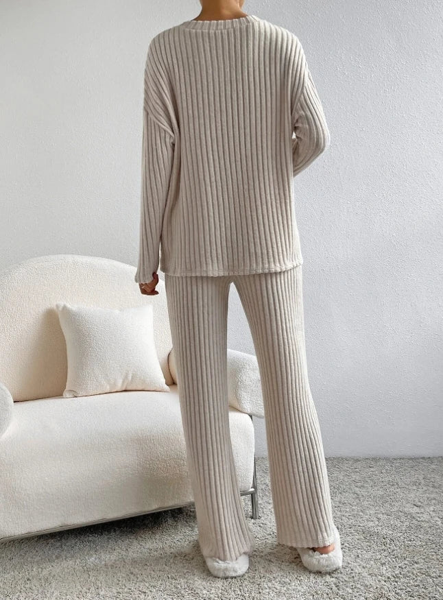 Women's 2-Piece Loungewear Set – Cosy Casual Co-ord