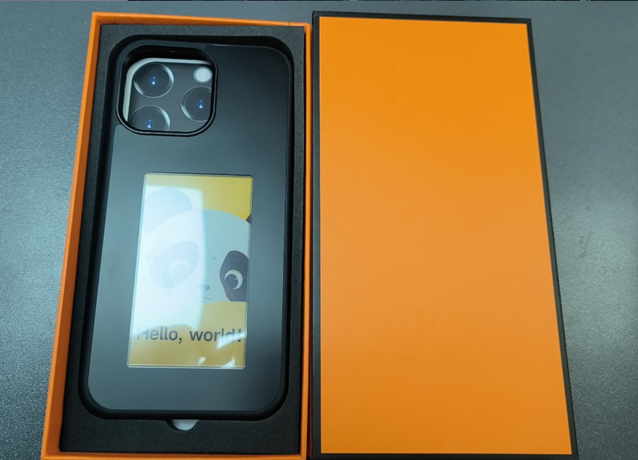 E-Ink Phone Case – Customisable Display Smart Case
